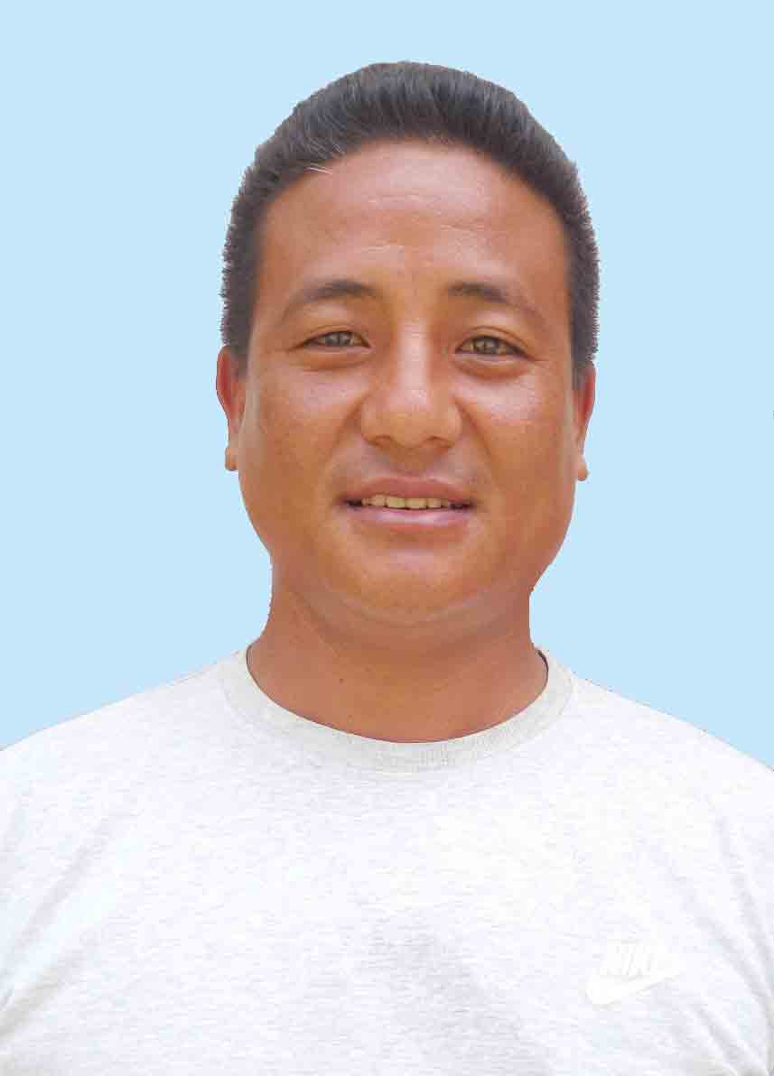 श्री मित्र बहादुर सुनुवार 